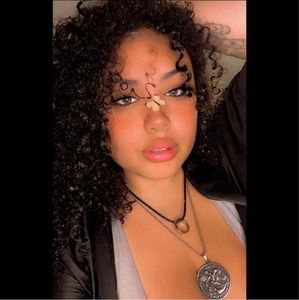 Meet your Posher, Kat